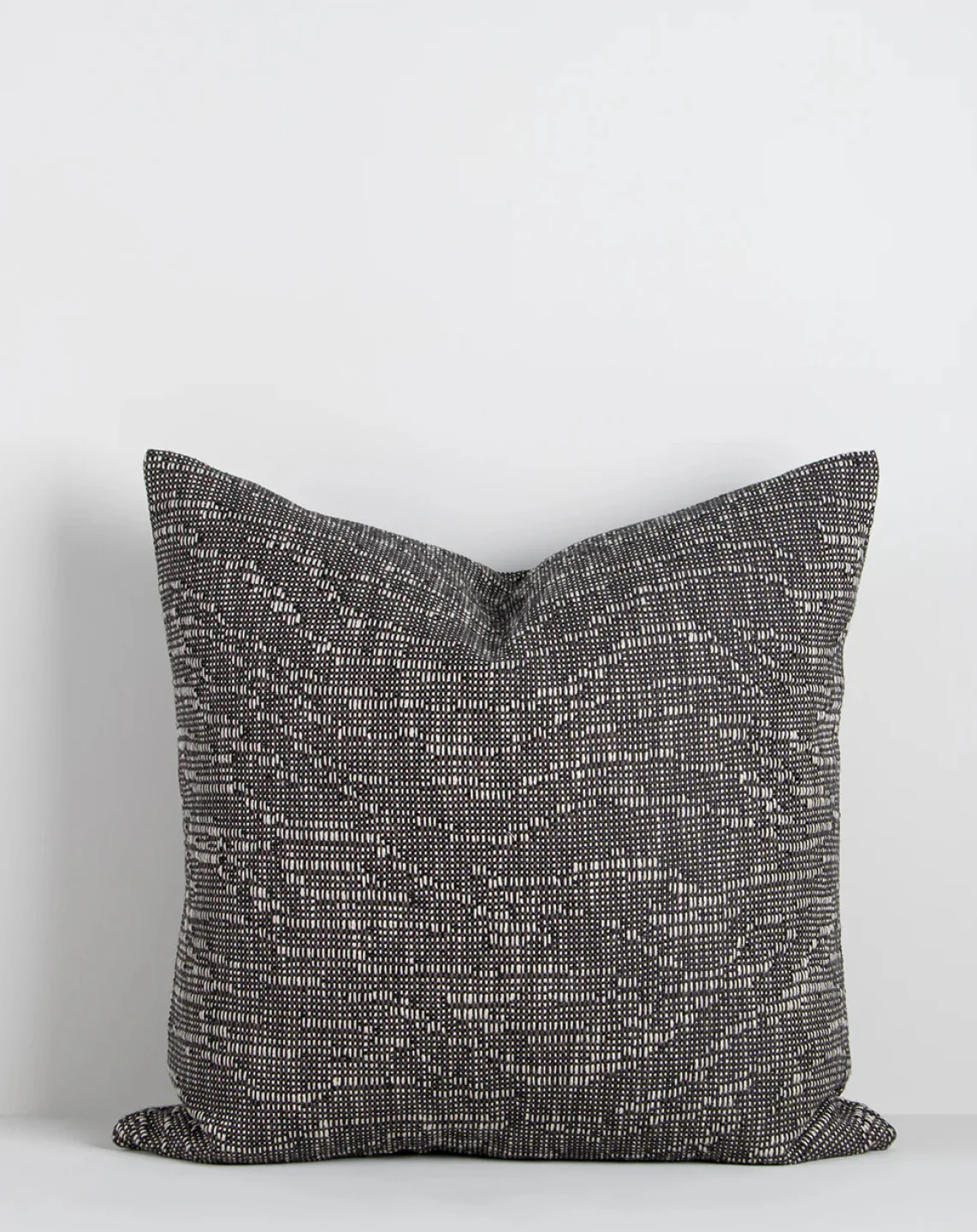 Alder Cushion - Image 3