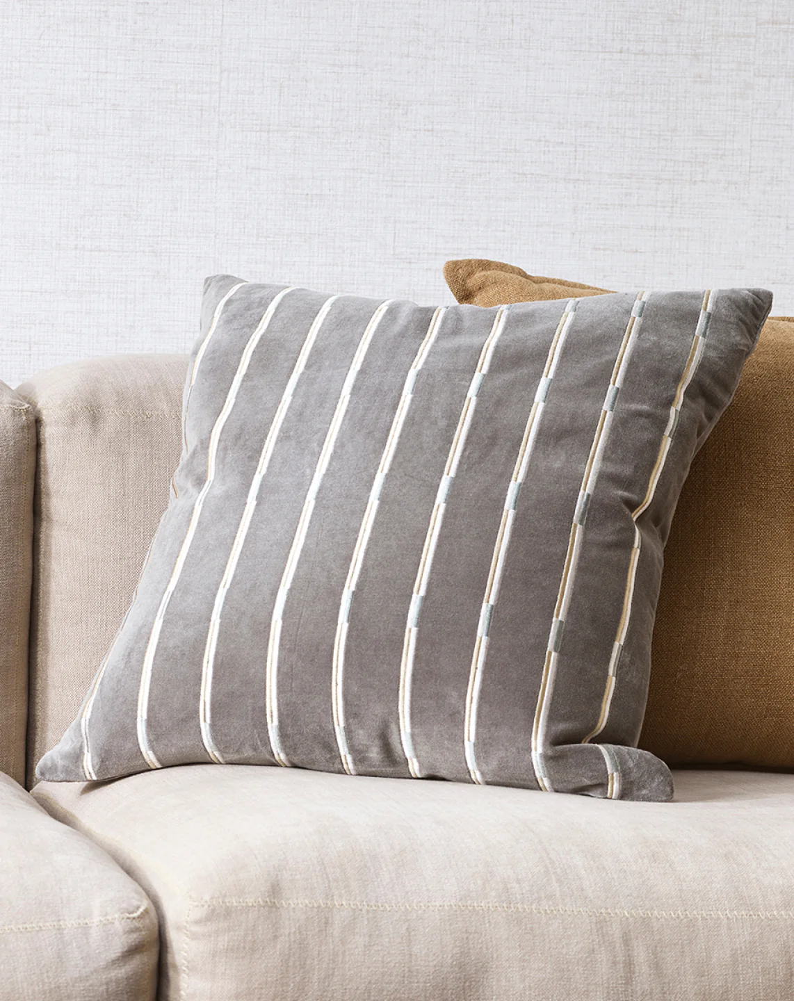 Eden Cushion - Image 3