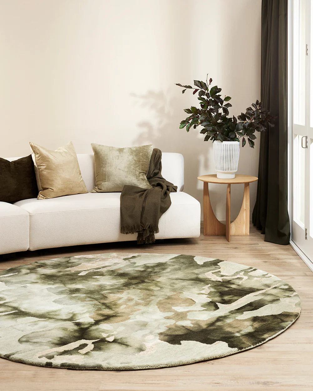 Fayette Round Rug - Image 2