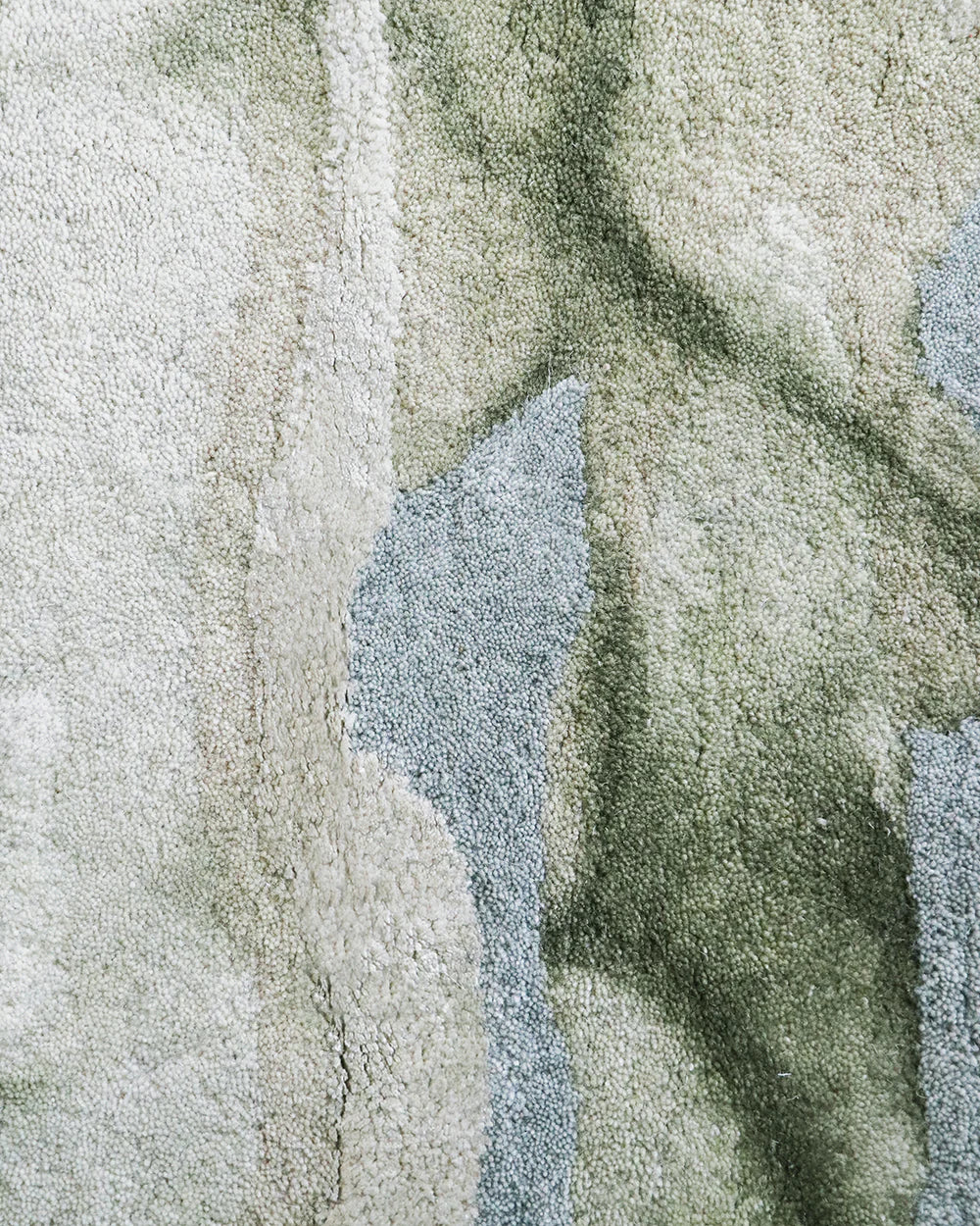 Fayette Round Rug - Image 4