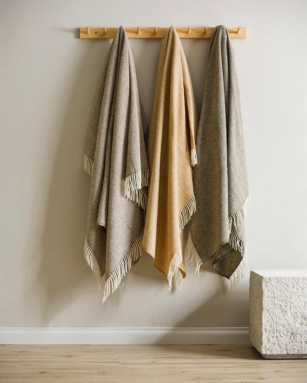 Featherston Throw - Image 3