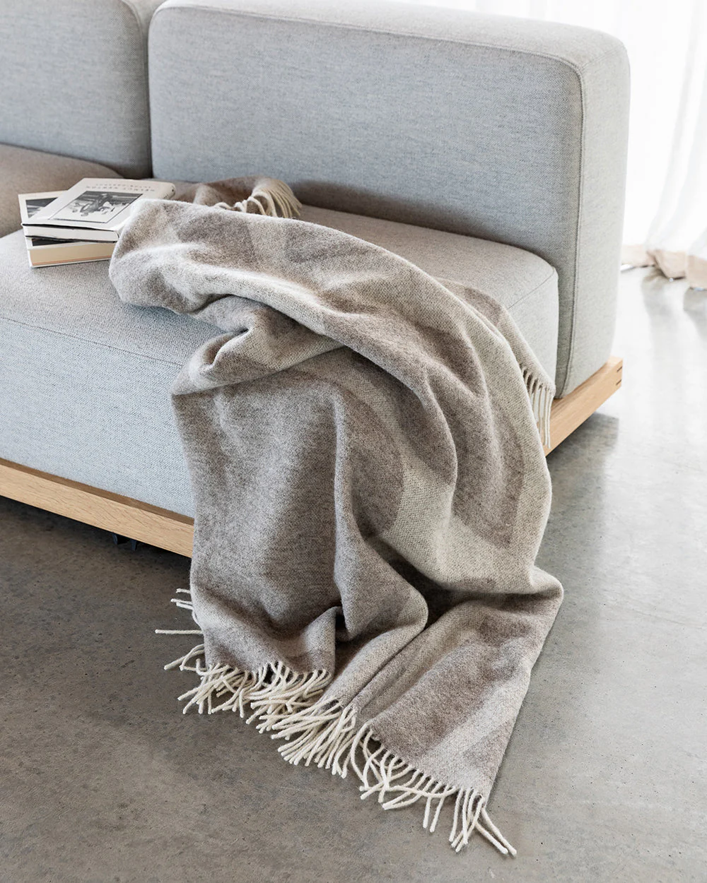 Flagstone Throw - Image 3