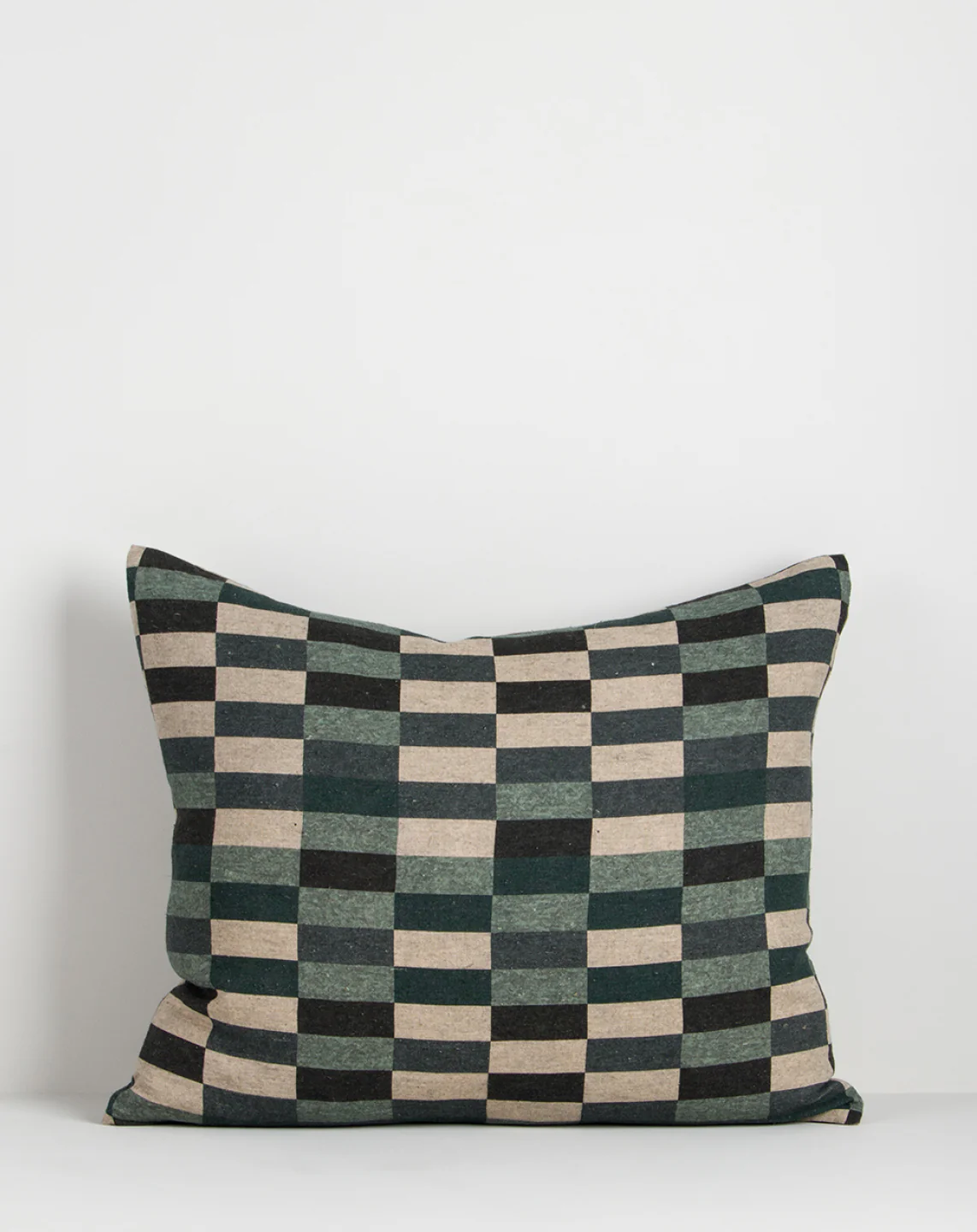 Hugo Cushion