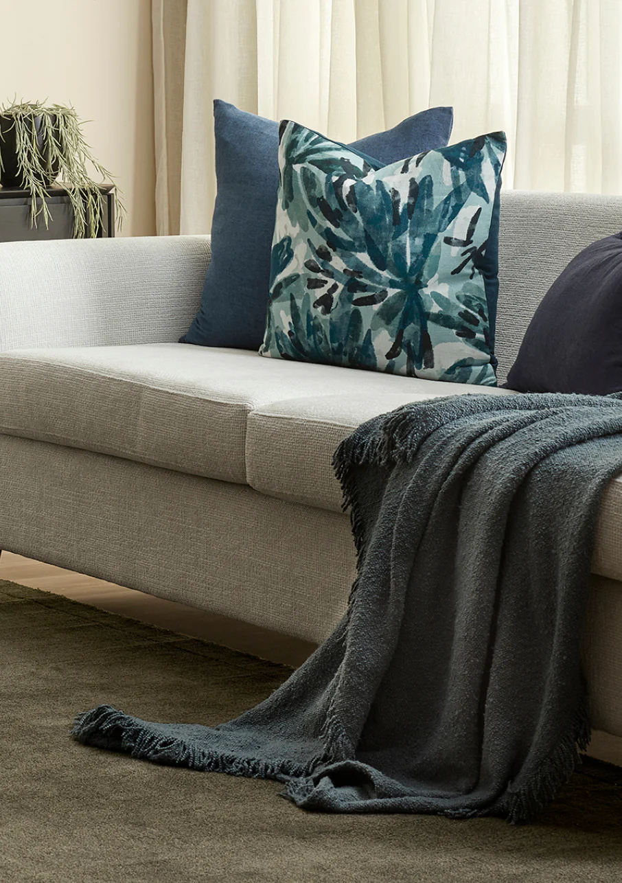 Lily Throw - Image 8