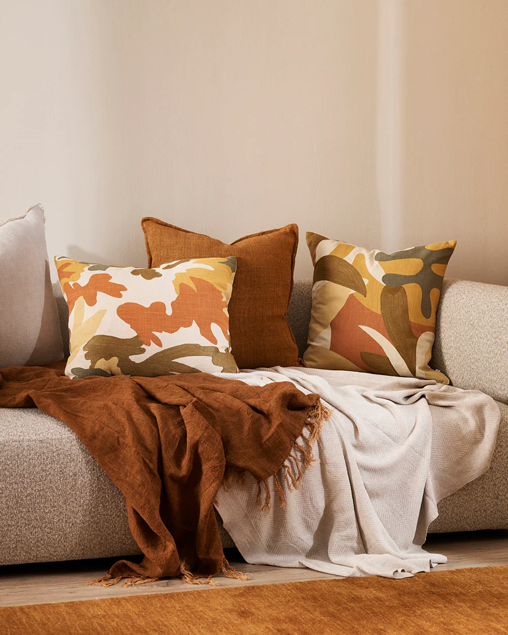 Maschera Cushion - Image 2