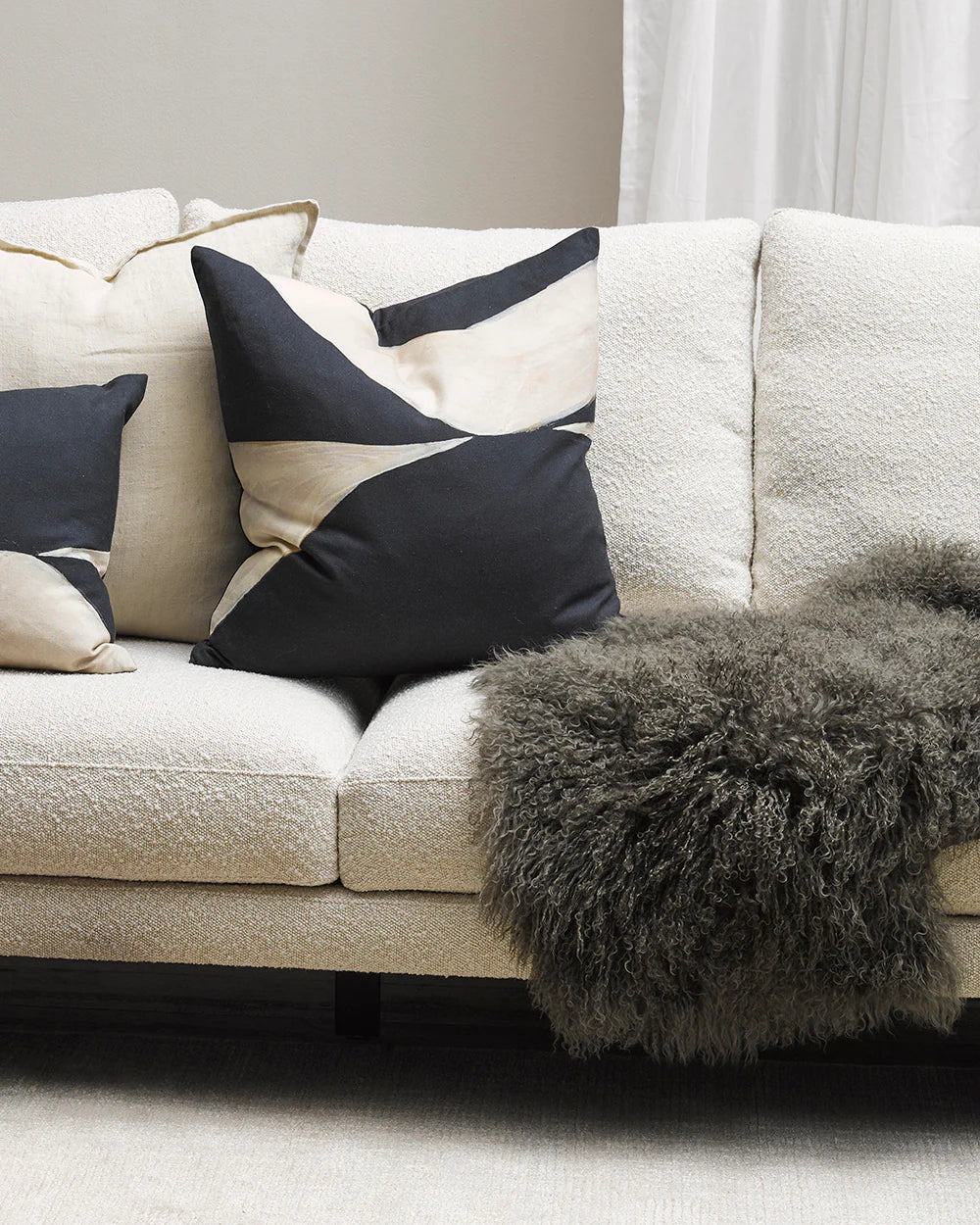 Meru Tibetan Lamb Hide - Image 4