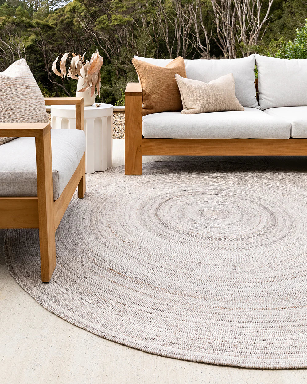 Palm Cove Round Rug - Image 2
