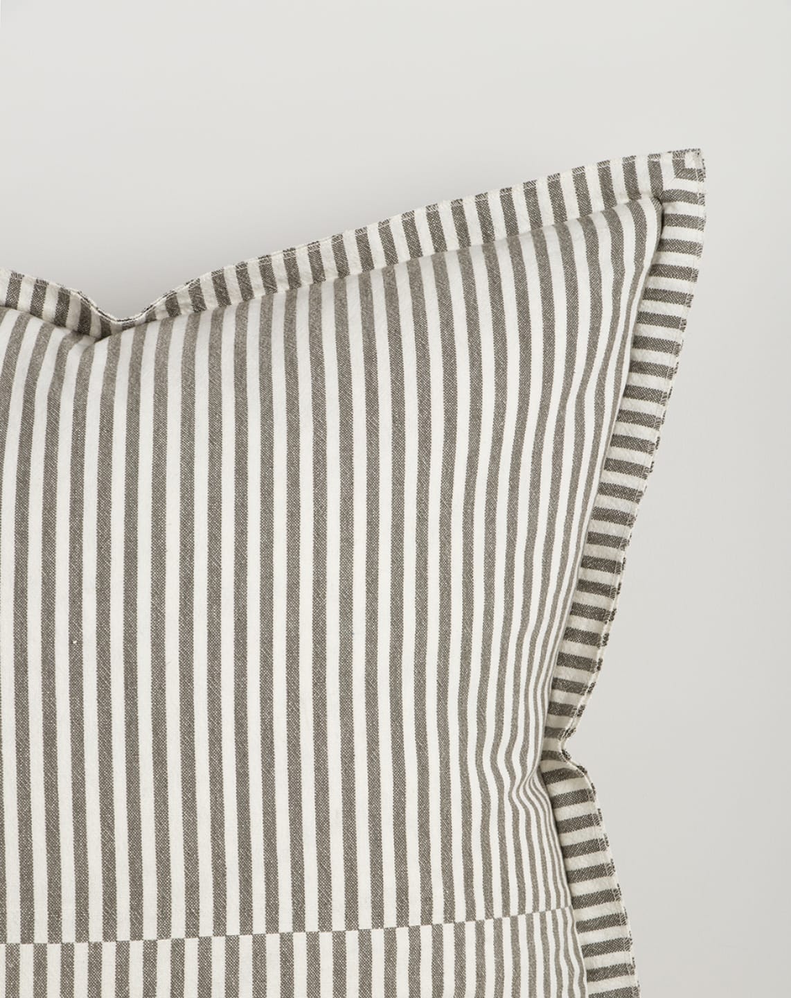 Rowan Cushion - Image 9