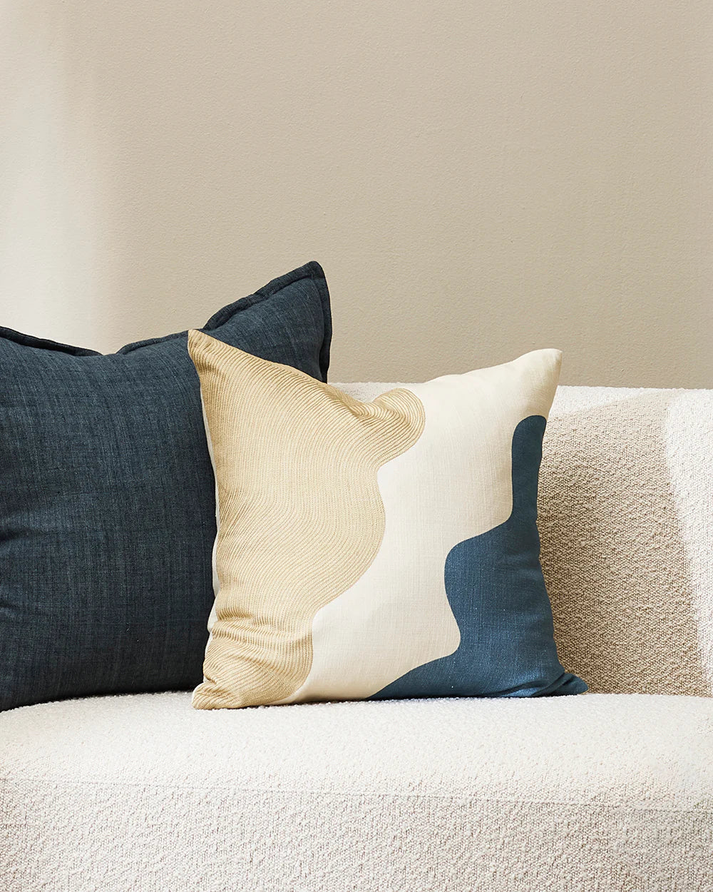 Ruffle Cushion - Image 4