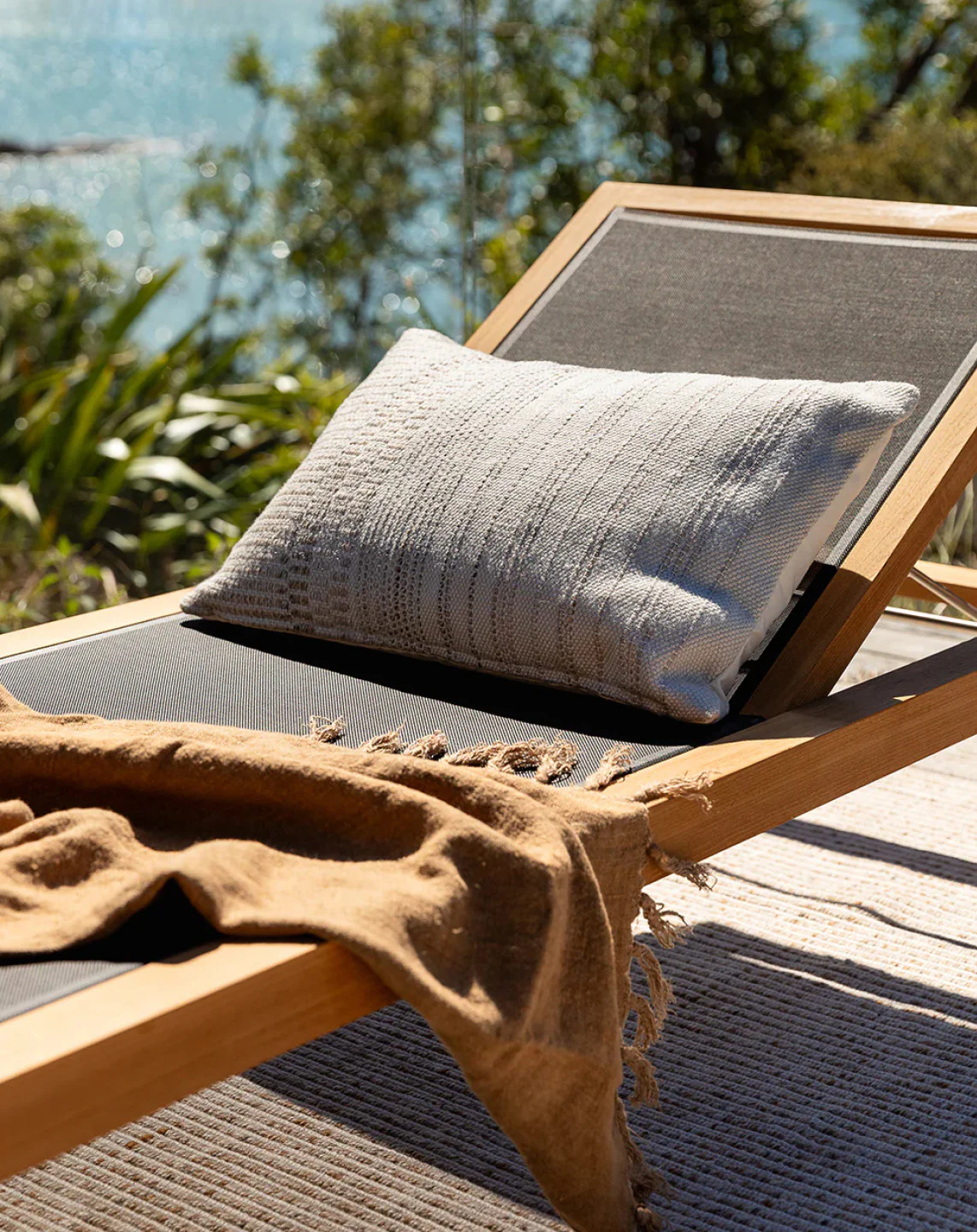 Sonnet Lumbar Cushion - Image 2